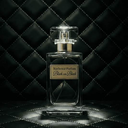 Schwarze Rose, Safran & Oud – das dunkle Unisex-Extrait de Parfum Black on Black, handgefertigt von Xcellence Parfum in Deutschland, 50ml